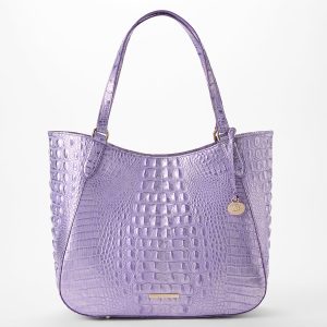 Sheer Lavender Melbourne swatch